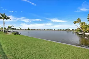 407 SW 37th St, Cape Coral, FL 33914 - Photo 7