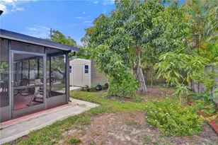 10730 SW 47th St, Miami, FL 33165 - Photo 31