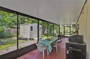 10730 SW 47th St, Miami, FL 33165 - Photo 29