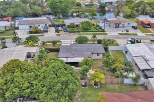10730 SW 47th St, Miami, FL 33165 - Photo 37
