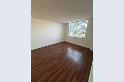 15600 NW 7th Ave #507, Miami, FL 33169 - Photo 9