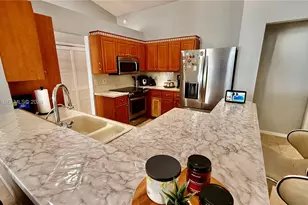 5470 Pine Cir, Coral Springs, FL 33067 - Photo 15