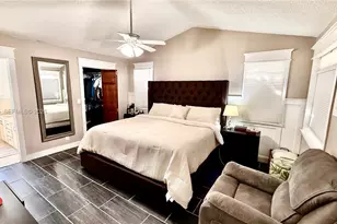 5470 Pine Cir, Coral Springs, FL 33067 - Photo 17