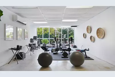 1750 James Ave #9J, Miami Beach, FL 33139 - Photo 11