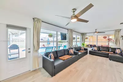 450 Bayshore Dr, Cape Coral, FL 33904 - Photo 23