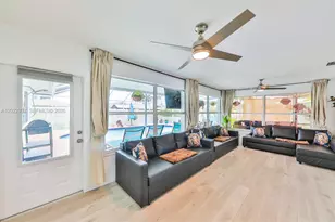 450 Bayshore Dr, Cape Coral, FL 33904 - Photo 23