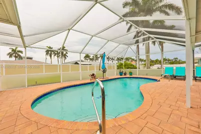 450 Bayshore Dr, Cape Coral, FL 33904 - Photo 11