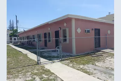 1260 Sesame St #4, Opa-Locka, FL 33054 - Photo 1