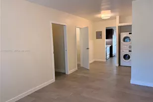 10001 W Bay Harbor Dr, Bay Harbor Islands, FL 33154 - Photo 5