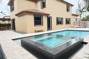 157 NE 25th Ave, Homestead, FL 33033 - Photo 1