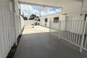 1046 NW 33rd Ave, Miami, FL 33125 - Photo 1