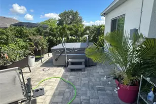 225 SW 31st Pl, Cape Coral, FL 33991 - Photo 27