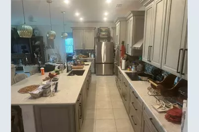 225 SW 31st Pl, Cape Coral, FL 33991 - Photo 13