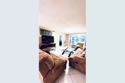 8961 S Hollybrook Blvd #106, Pembroke Pines, FL 33025 - Photo 17