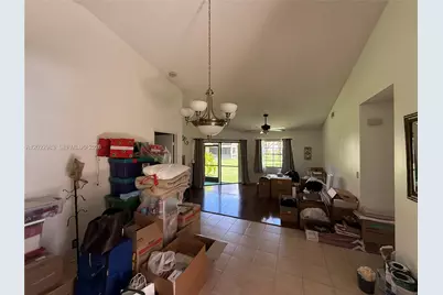 8927 W Sunrise Blvd, Plantation, FL 33322 - Photo 3