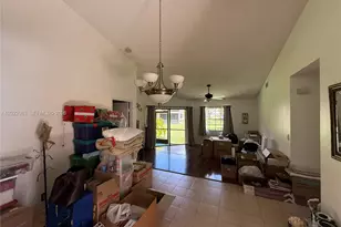 8927 W Sunrise Blvd, Plantation, FL 33322 - Photo 3