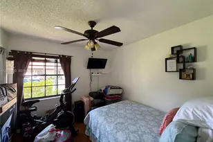 8927 W Sunrise Blvd, Plantation, FL 33322 - Photo 9