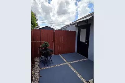1310 N 70th Way #1, Hollywood, FL 33024 - Photo 1