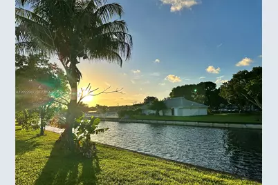 8309 NW 59th Pl, Tamarac, FL 33321 - Photo 35