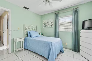 8309 NW 59th Pl, Tamarac, FL 33321 - Photo 27