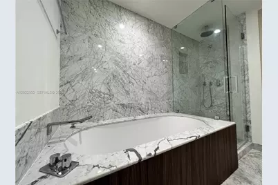 1000 Brickell Plaza #1903, Miami, FL 33131 - Photo 15