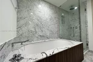 1000 Brickell Plaza, Miami, FL 33131 - Photo 15