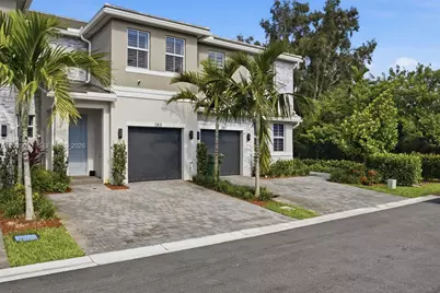 283 SW 169th Lane, Pembroke Pines, FL 33027 - Photo 1
