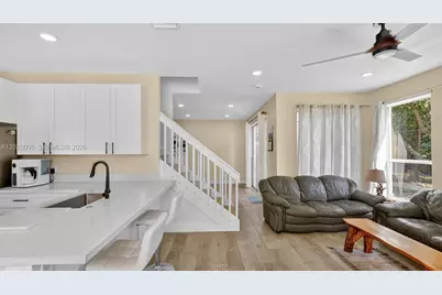 17731 SW 23rd St, Miramar, FL 33029 - Photo 9