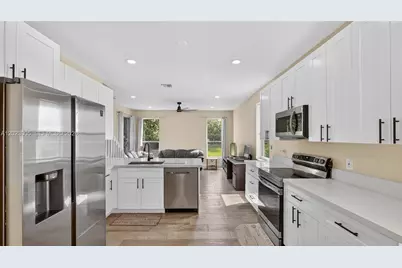 17731 SW 23rd St, Miramar, FL 33029 - Photo 13