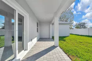 27210 SW 159th Path, Homestead, FL 33031 - Photo 21