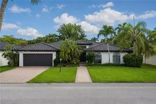 14170 SW 152nd Pl, Miami, FL 33196 - Photo 1