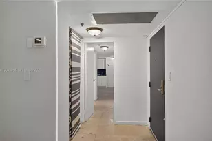 19201 Collins Ave, Sunny Isles Beach, FL 33160 - Photo 35