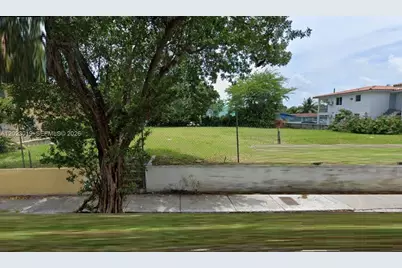 1534 SW 3rd St, Miami, FL 33135 - Photo 3