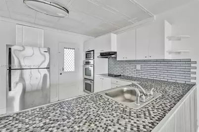 2920 Point East Dr #N408, Aventura, FL 33160 - Photo 9