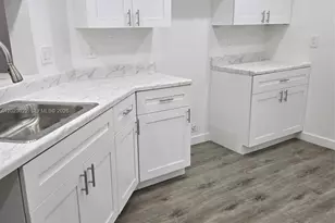 800 Independence Dr, Homestead, FL 33034 - Photo 5
