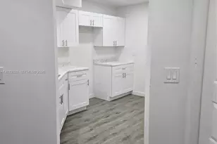800 Independence Dr, Homestead, FL 33034 - Photo 3