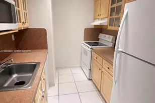 16508 NE 26th Ave, North Miami Beach, FL 33160 - Photo 13