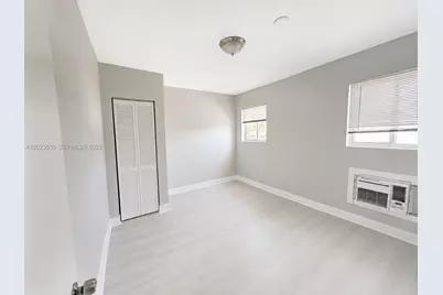 1920 Washington Ave #5, Opa Locka, FL 33054 - Photo 15