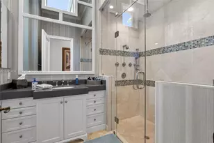 656 Hermitage Cir, Palm Beach Gardens, FL 33410 - Photo 17