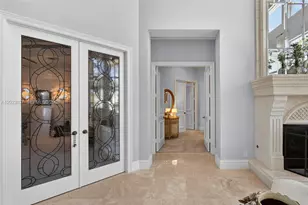 656 Hermitage Cir, Palm Beach Gardens, FL 33410 - Photo 5