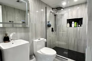 2017 S Ocean Dr, Hallandale Beach, FL 33009 - Photo 21