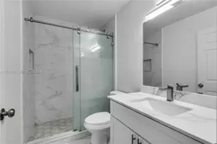 645 NW 15th Ave, Fort Lauderdale, FL 33311 - Photo 23