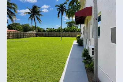 811 NW 6th Ave #4, Pompano Beach, FL 33060 - Photo 23