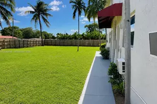 811 NW 6th Ave, Pompano Beach, FL 33060 - Photo 23