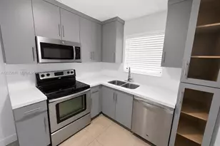 811 NW 6th Ave, Pompano Beach, FL 33060 - Photo 3