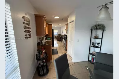 1210 Branda Vista Dr, Brandon, FL 33510 - Photo 23