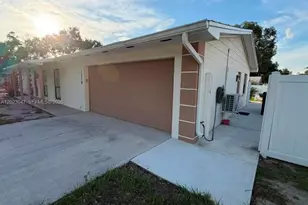 1210 Branda Vista Dr, Brandon, FL 33510 - Photo 5