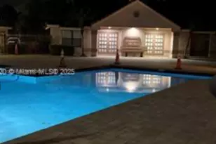 2946 S University Dr, Davie, FL 33328 - Photo 11