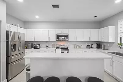 11711 SW 234th St, Homestead, FL 33032 - Photo 7
