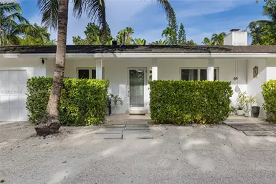 11403 NE 8th Ave, Biscayne Park, FL 33161 - Photo 29